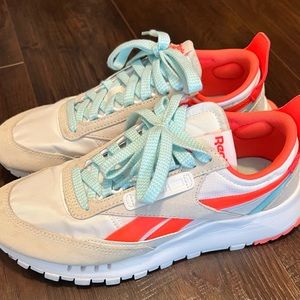Classic Reebok tennis shoes. Colors are white, turquoise, and coral. Size 8.